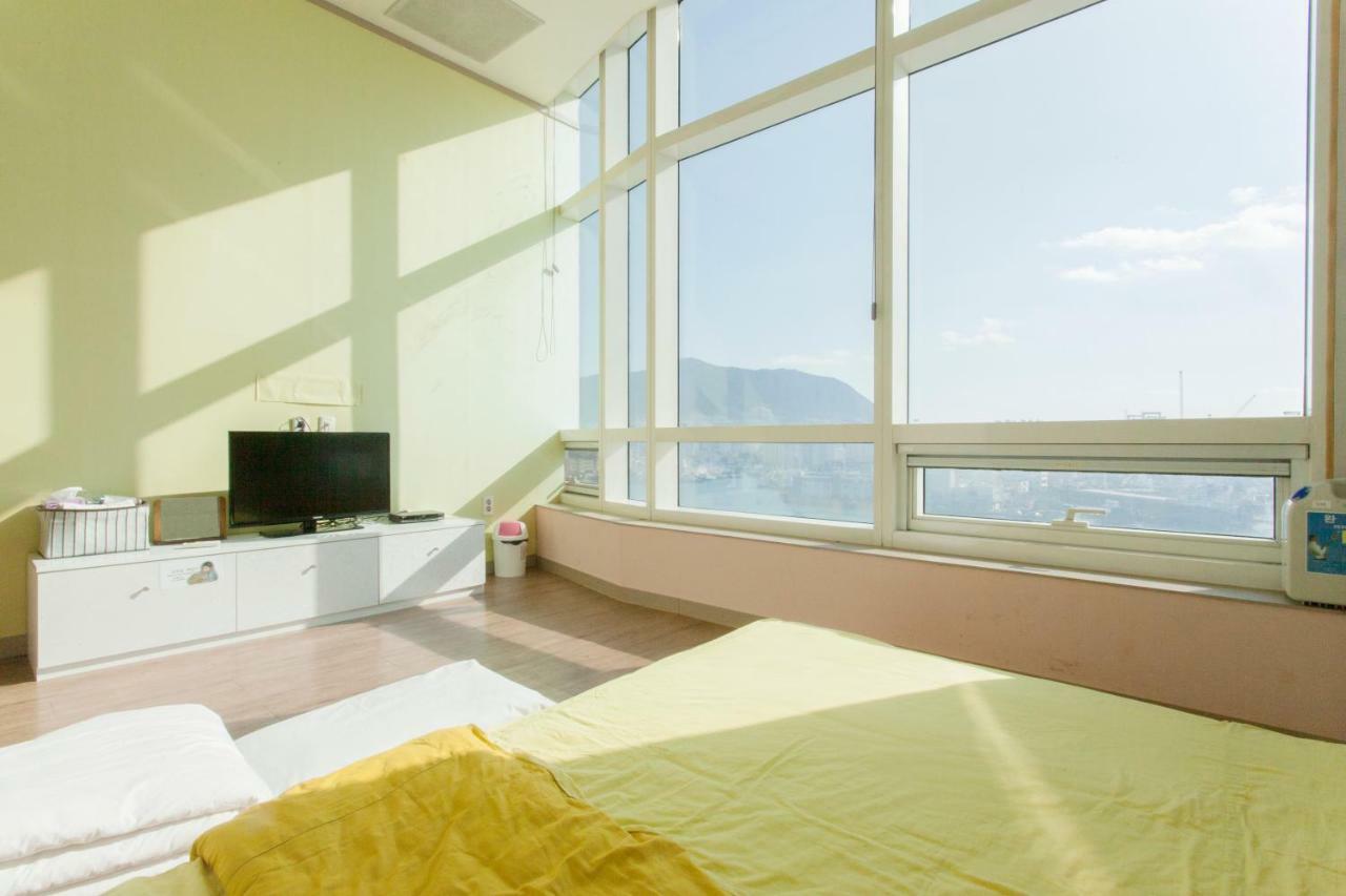 Terra Guesthouse بوسان المظهر الخارجي الصورة